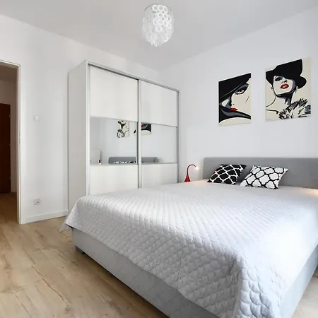 Apartament El Rojo Z Garażem Kołobrzeg